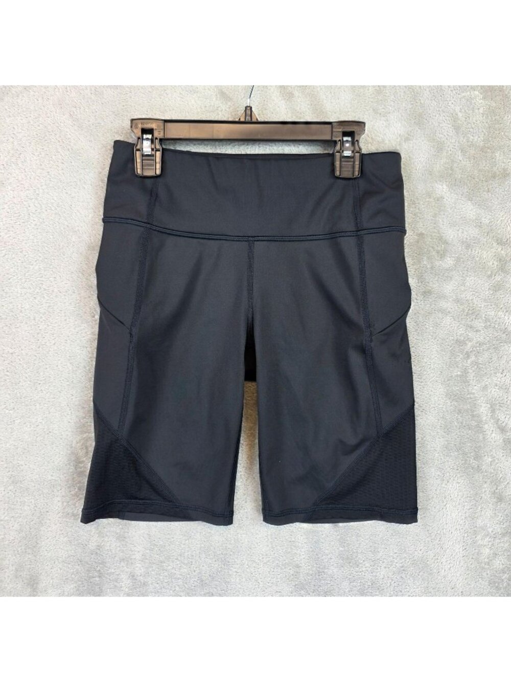 Athleta Biker Shorts Womens Size XS Black Contender 9 In Zip Pockets Athletic